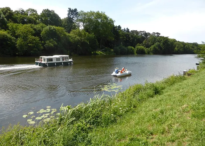 Le Petit Vigneau Feriehus Ménil